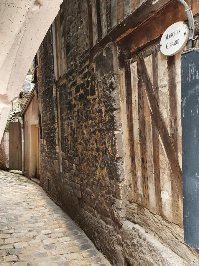 L Haute Du Gouverneur Honfleur Bagian luar foto